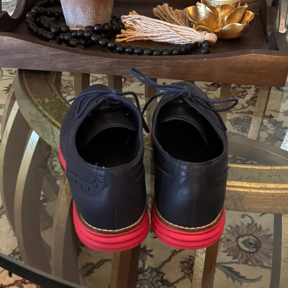 Cole Haan Black Oxfords with Red Sole - Picture 5 of 5